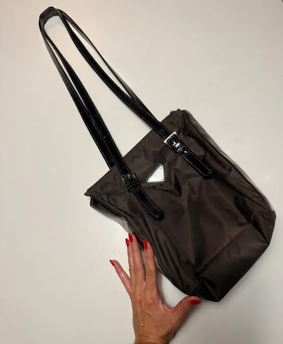 Prada - Shoulder bag