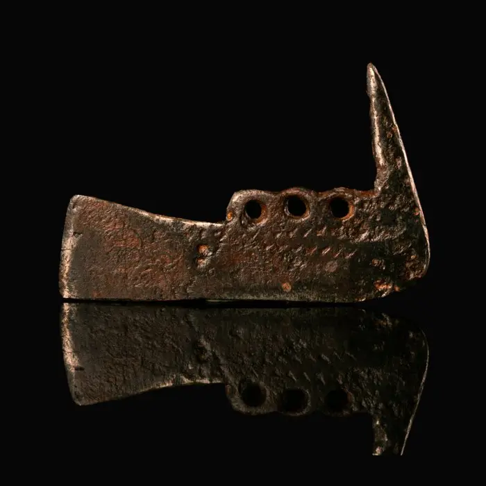 Viking Era Iron Fire-starter, Longship (No reserve price)