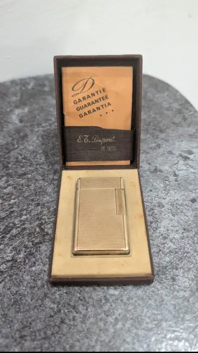 S.T. Dupont - Lighter - Gold plated