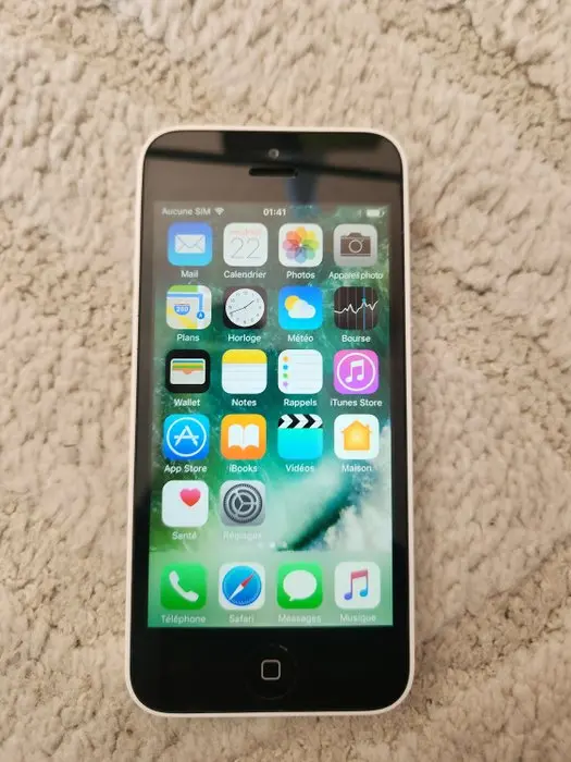 Apple iPhone 5c - Mobile phone (1) - With replacement box