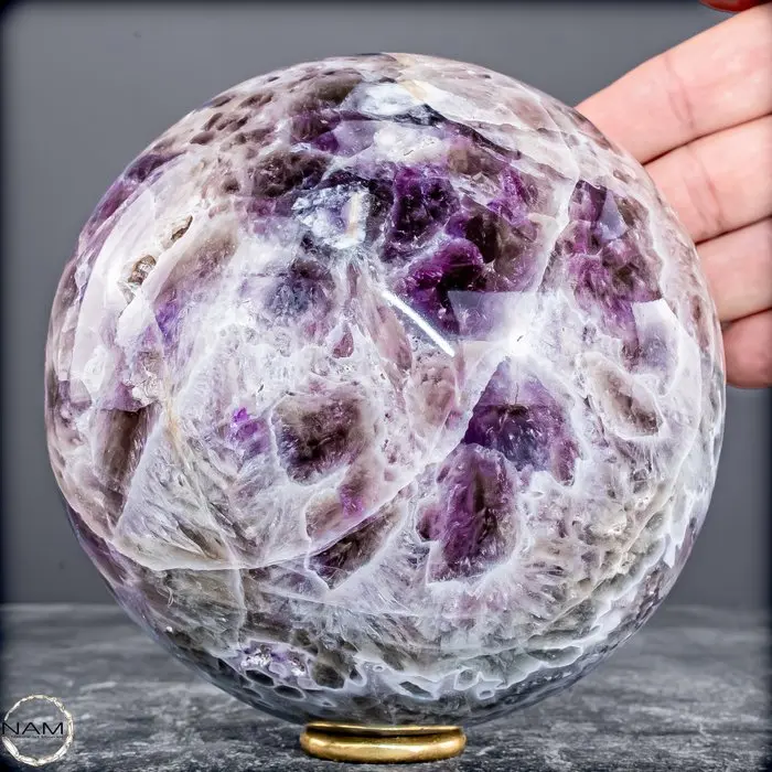 Exclusive prasiolite-amethyst sphere – Fascinating nature...