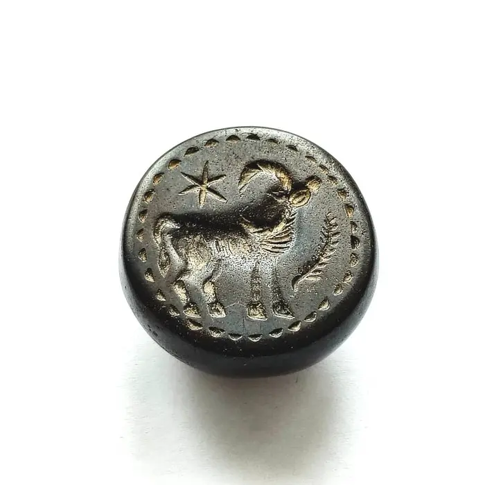 Silk Road, Central Asia Black Onyx Mouflon Ram Bead Seal Talisman - 28 mm