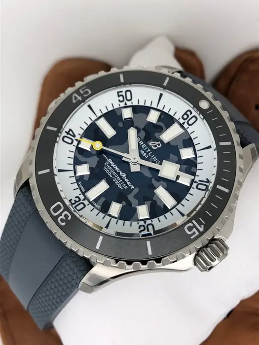 Breitling - Superocean Automatic 46 Super Diver Titan - E10379351B1S1 - Men -