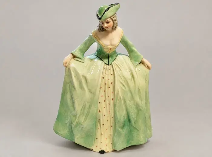 Figure - Dama del '700- no reserve price - Porcelain