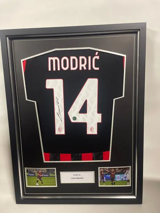 AC Milan - Italian Football League - Luka Modric - 2025 - Football jersey