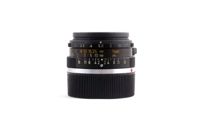 Leitz Summicron 35mm f/2 Camera lens
