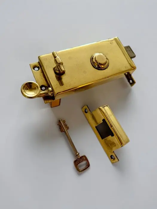 1930s JPM “La Parisienne” Art Deco Brass Hotel Door Lock – Hôtel Saint Maurice