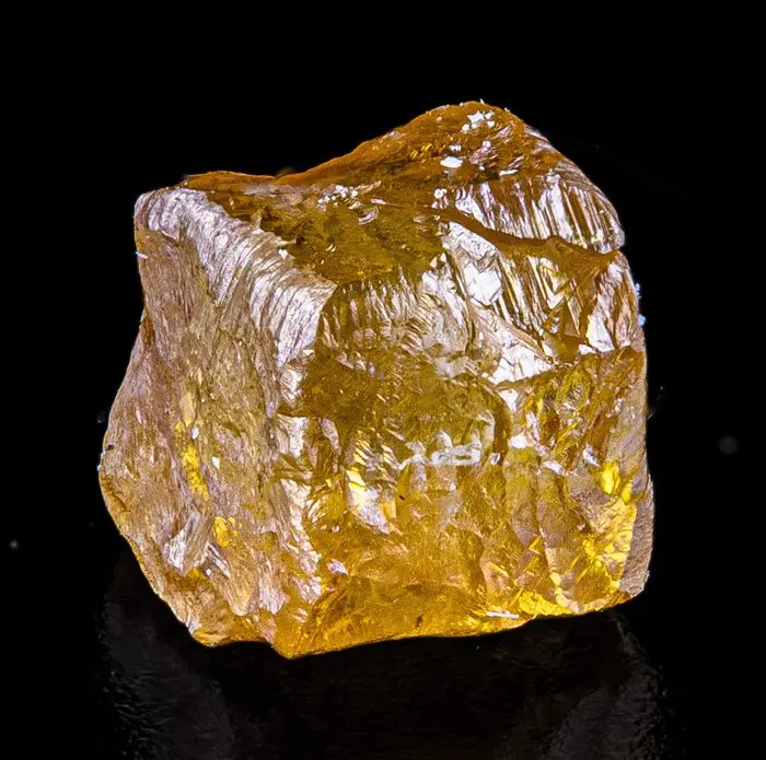 DIAMOND - Fancy Deep Orangy Yellow - VVS EXCEPTIONAL NO...