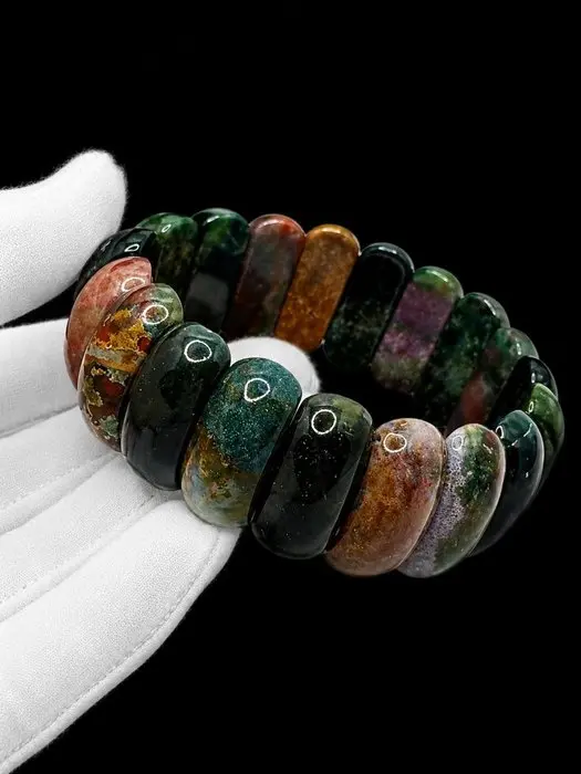 Beautiful Bracelet from Agara Natural Moss of Madagascar...