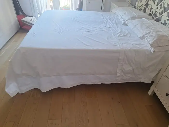 Bed sheet (3) - 265 cm - 268 cm - Filet lace and unraveling
