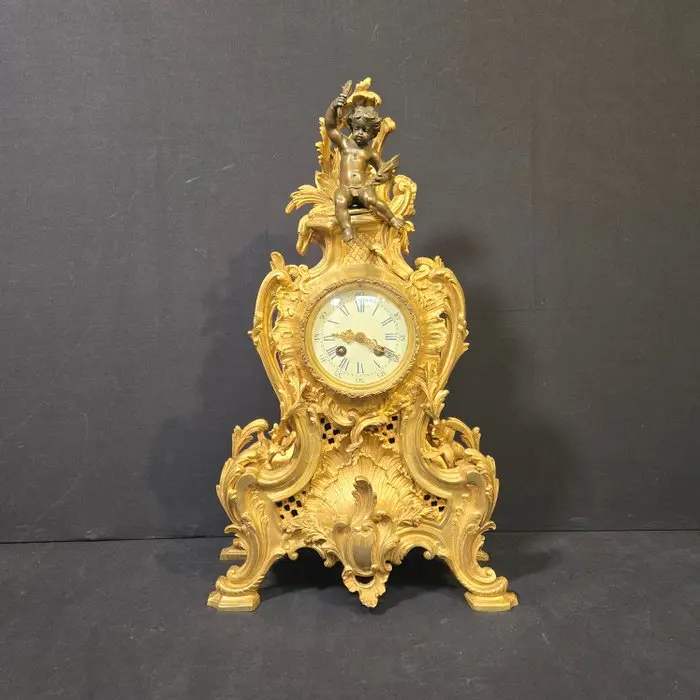 Table clock Rococo Style - Gilt bronze - 1850-1900 - Top in gold
