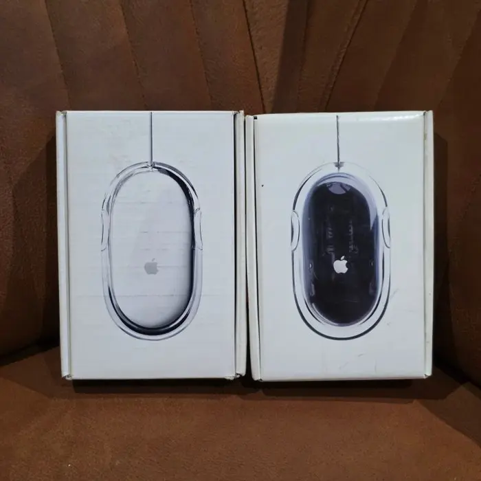 Apple Rare Apple Pro Mouse M5769 White & Black – Iconic...