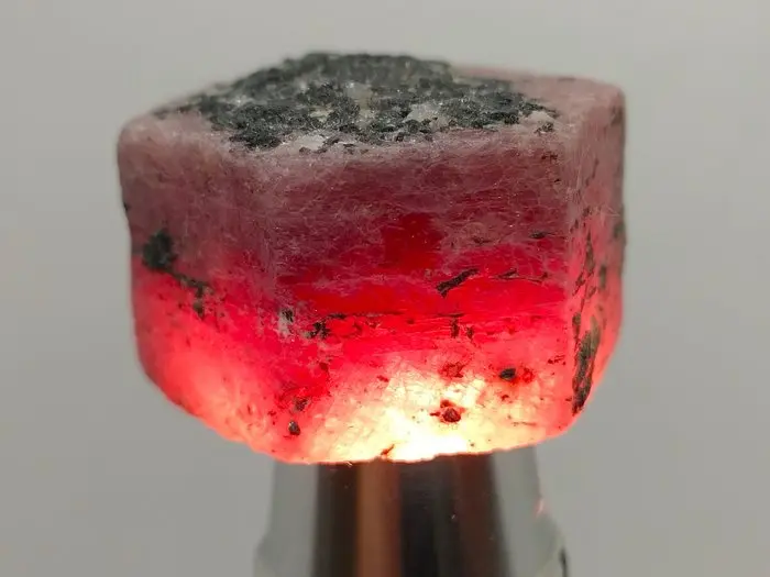 381 cts - HUGE Untreated Ruby - Rough- 76.2 g