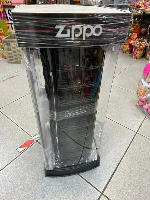 Zippo - Lighter - Iron (cast/wrought)