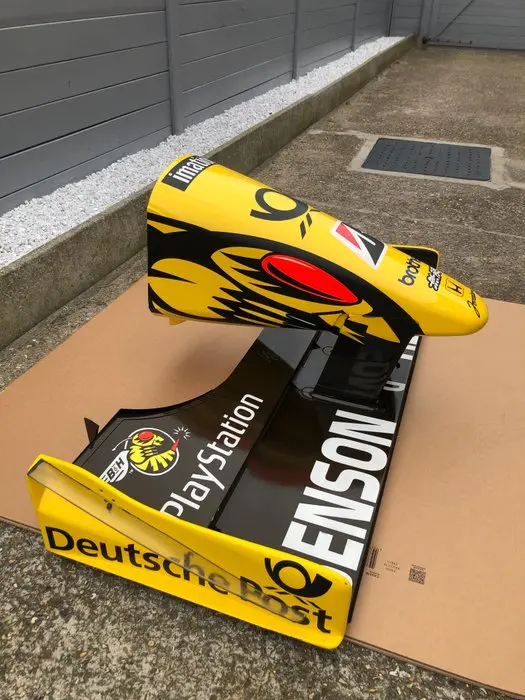 Jordan - Replica front wing and nose