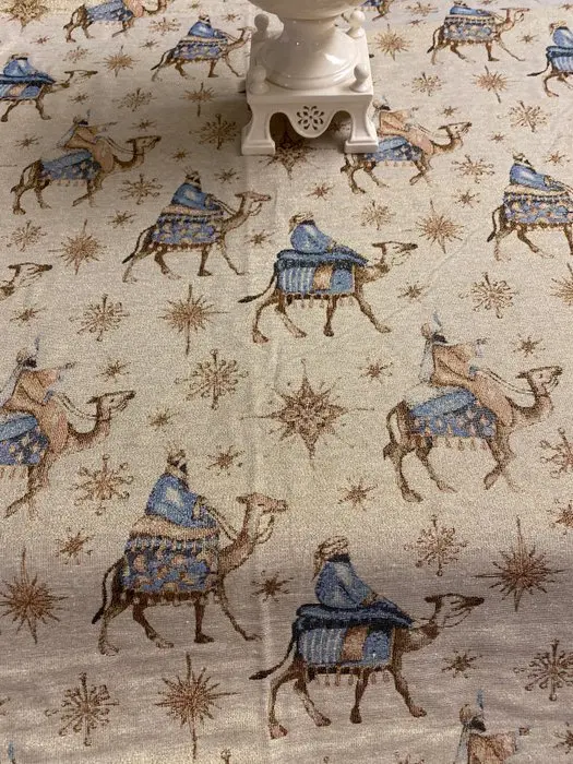 san Leucio - Traditional Christmas Gobelin Tablecloth...