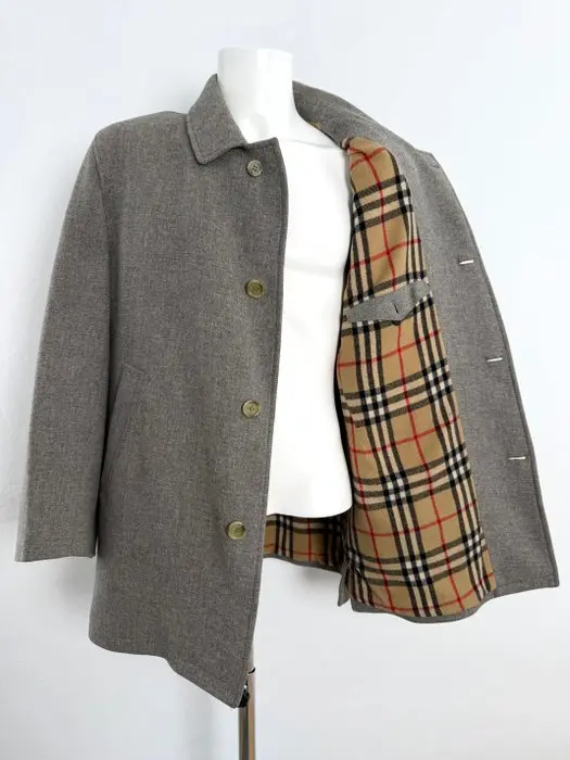 Burberry - Coat