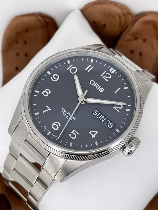 Oris - Big Crown Pro Pilot Big Day Date Automatic - 01...