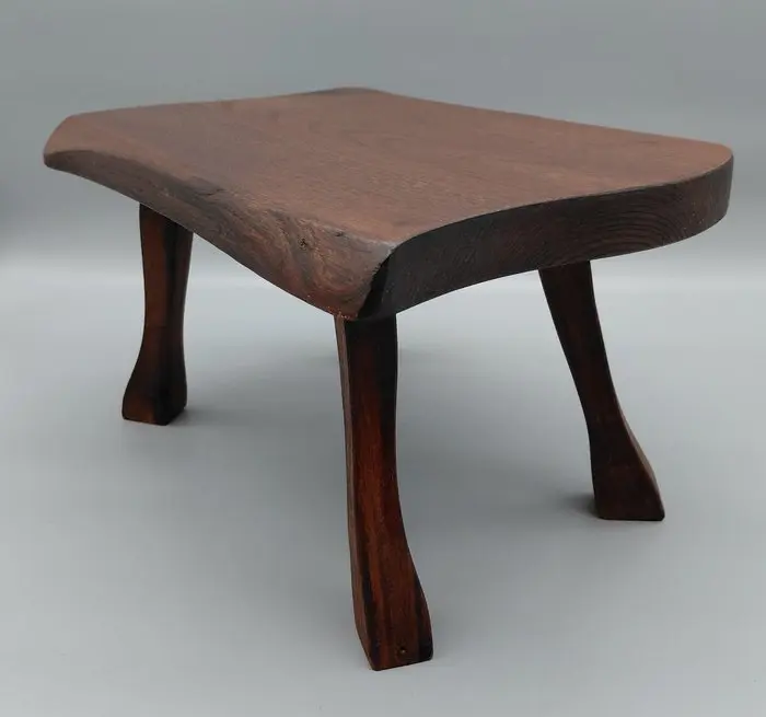 Side table - Wood - Solid brutalist footstool