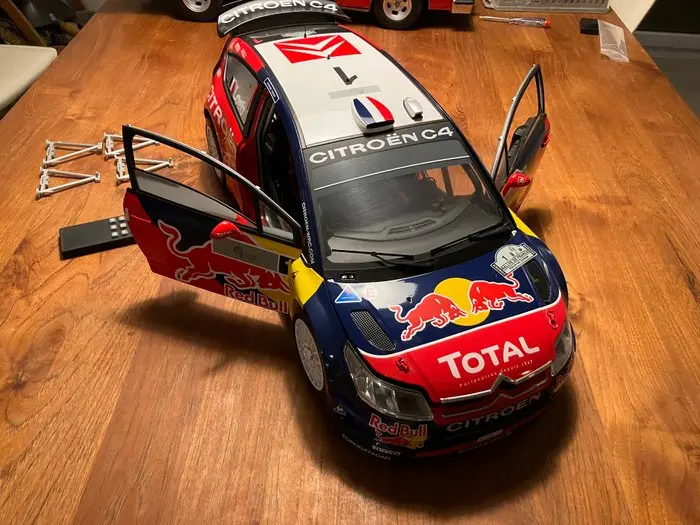 IXO 1:8 - Model race car - Citroen C4 altaya 1/8