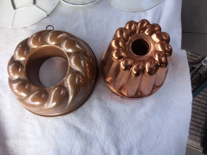 e dehillerrin paris - Mold (2) Antique - 2 Victorian brass ca.