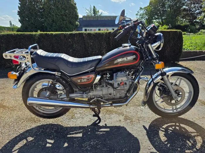 Moto Guzzi - V50C - 500 cc - 1983
