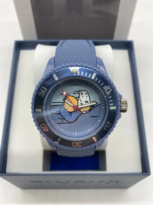 Tintin - 1 Tintin watch / Ice-Watch – "Soviet Speed Car"...