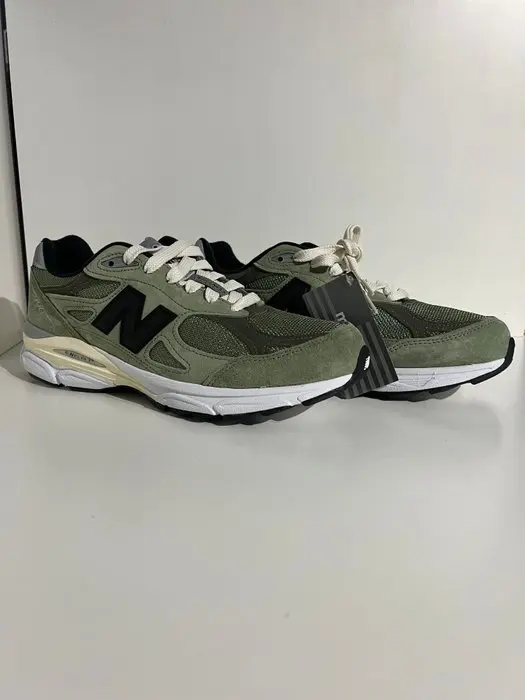 New Balance - M990JD3 - Sneakers - Size: EU 42 - New with tags