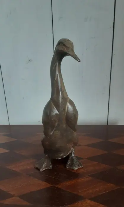 P. Chenet - Figure - Eend - 19 cm - Bronze