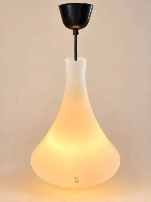 Peill & Putzler - Lamp - Opaline glass