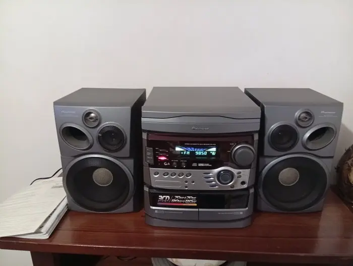 Pioneer - XR-330 All-in-One Compact Stereo set