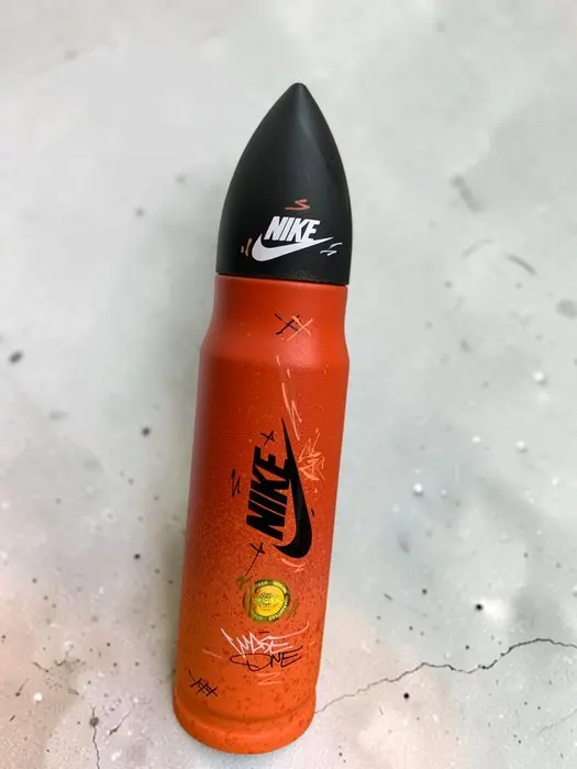 WASE - Figurine - XXL NIKE AIR CUSTOM - Metal