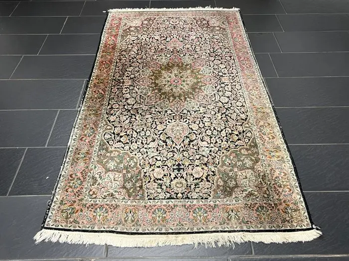 Cashmere Silk - Rug - 215 cm - 120 cm
