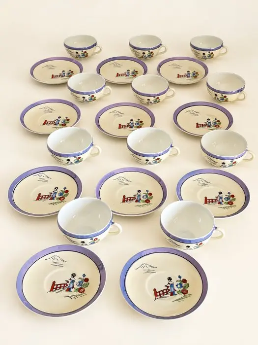 Superb hand-decorated tea service - iridescent colors...