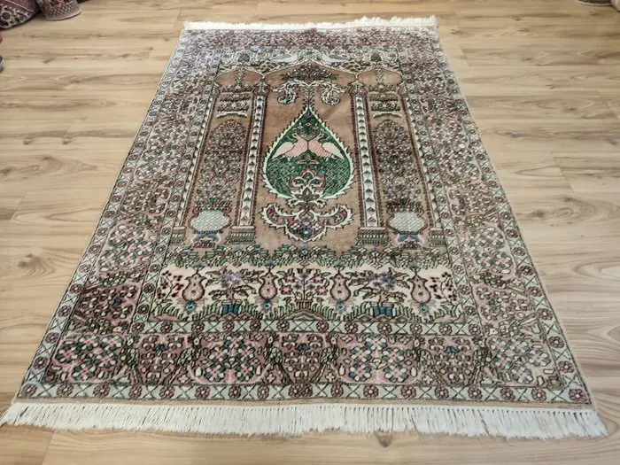 Ghoum - Rug - 1.85 m - 1.25 m - Silk Tree of Life Kashmir