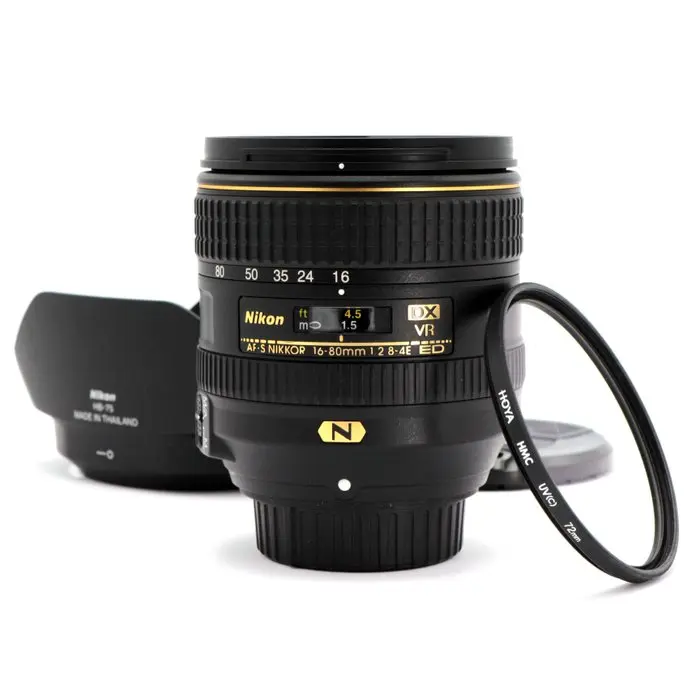 Nikon AF-S 16-80mm F/2.8-4 E ED VR DX Nano Crystal + HB-75 zonnekap Zoomlens
