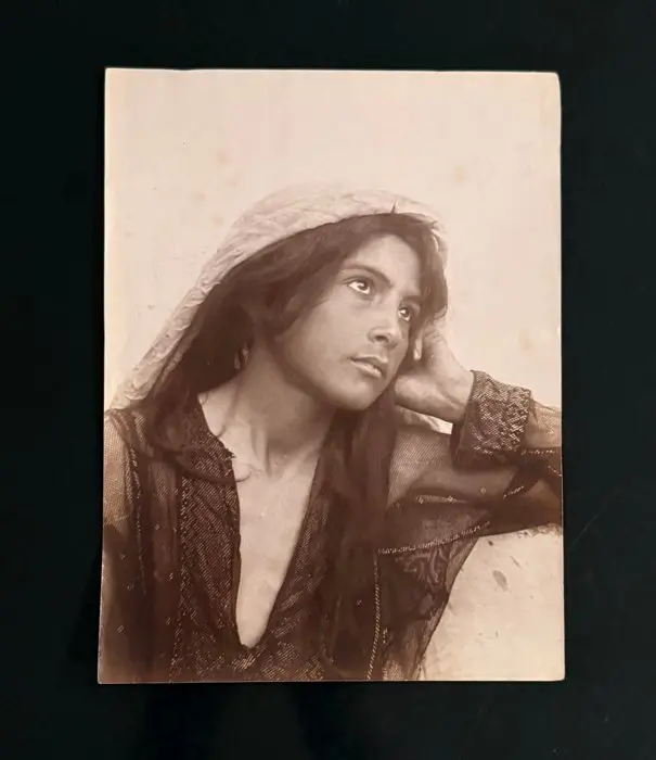 Wilhelm von Gloeden - Sicilian Girl