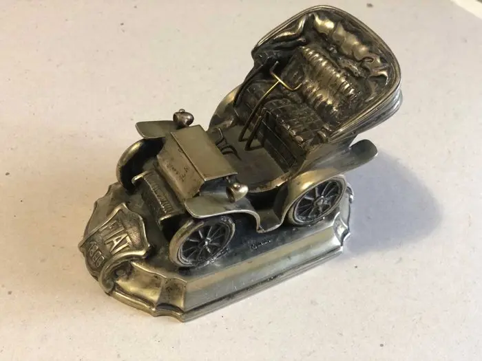 Modellino da Collezione Fiat 3 ½ HP (1899) in Argento 800...