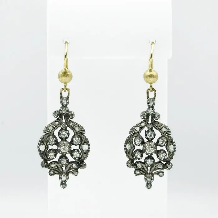 Drop earrings - 18 kt. Yellow gold, Silver