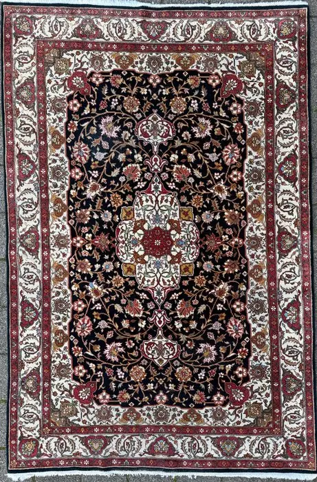 Vintage Bakhtiar rug - cleaned - hand-knotted - wool - Carpet - 296 cm - 195 cm