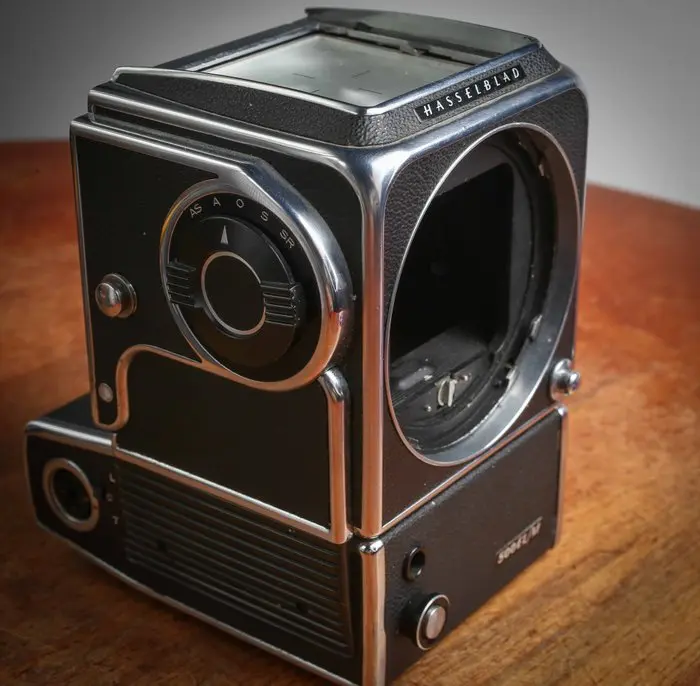 Hasselblad 500EL/M pour pièces ou réparation 120 / medium...