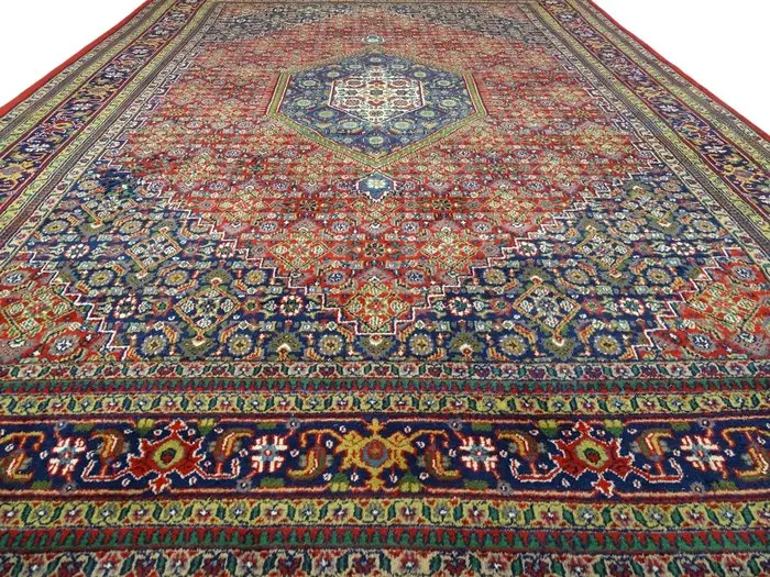 Bidjar - Cleaned - Rug - 353 cm - 254 cm