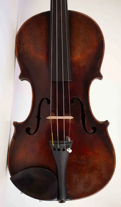 Labelled J. Dalaglio - 4/4 - - Violin