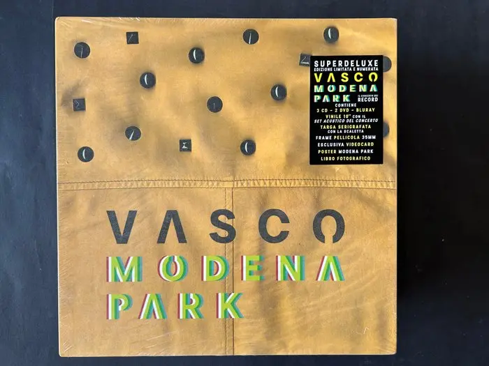 Vasco Rossi - Vasco Modena Park - Superdeluxe Edizione...