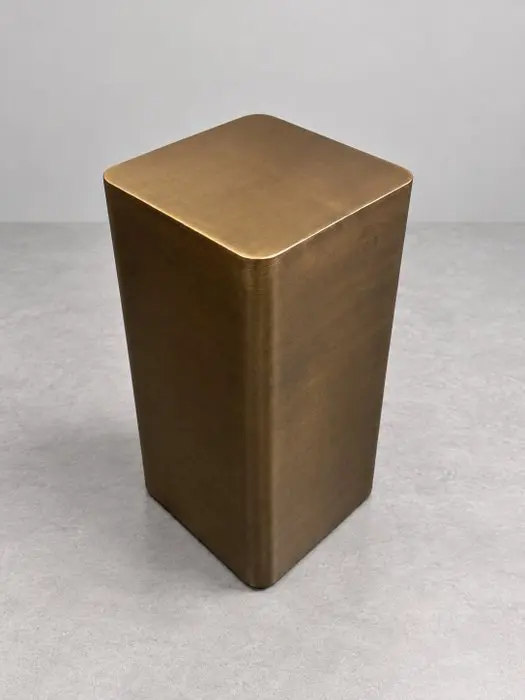 Contemporary Pillar - 2026 - Sculptural Statement
