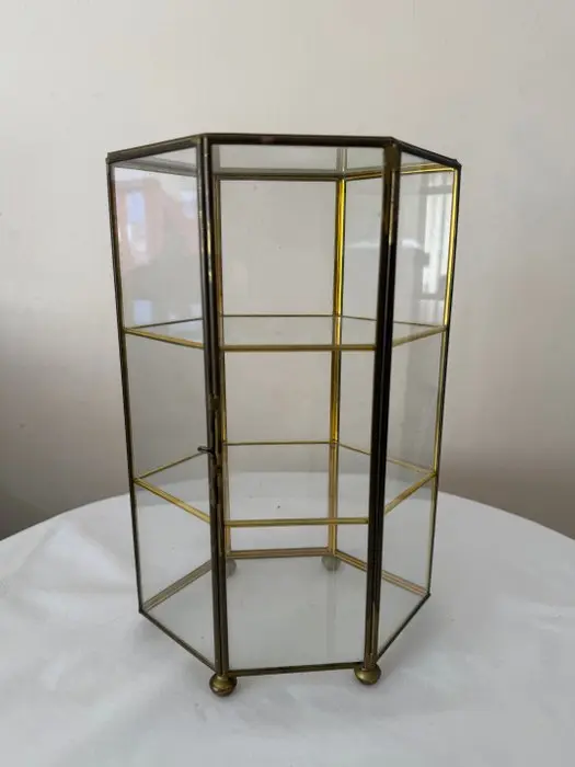 Display cabinet - Glass, Brass