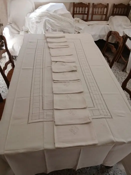 Tablecloth (12) - 250 cm - 175 cm - French table service