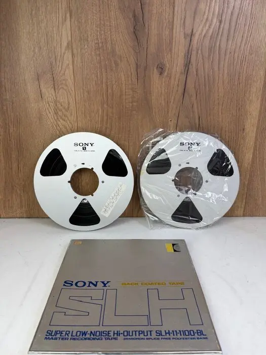 Sony - Metal 26 cm - 26 cm reels with tape - 1970