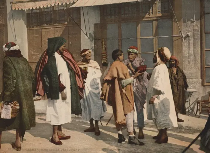 Photochrom Zurich (XIX) - Alger, arabes se disputant