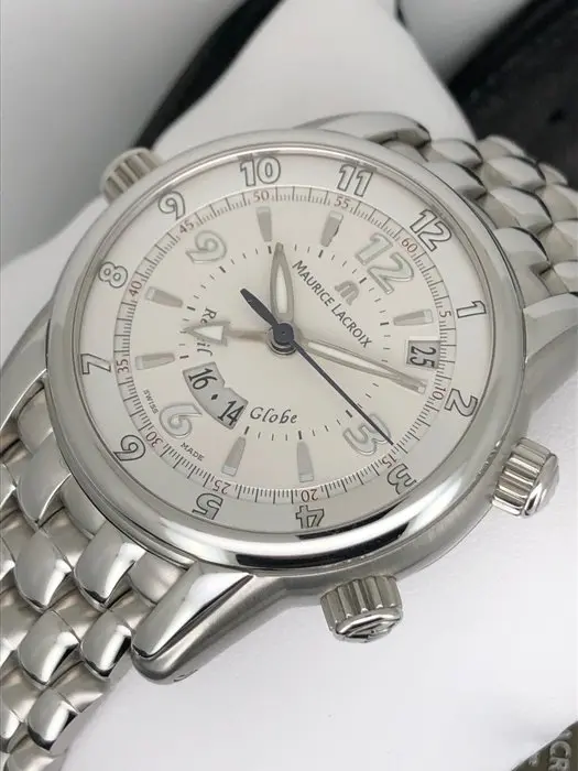 Maurice Lacroix - Masterpiece Réveil Globe Automatic...